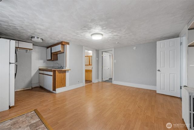 9615 56th Avenue S, Seattle, WA 98118