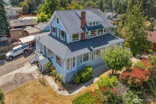 9615 56th Avenue S, Seattle, WA 98118