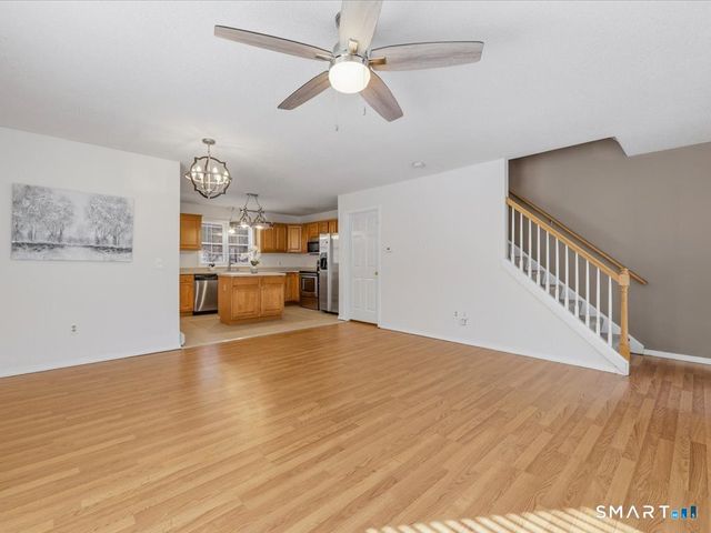 24 Fairway Drive 9, Ledyard, CT 06339