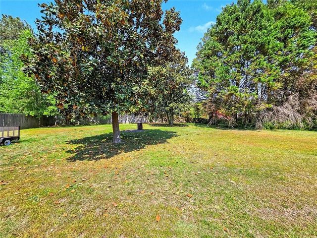 24 Arbor Park, Carrollton, GA 30116