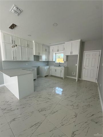 3806 Rosewood Lane 1, Pharr, TX 78577