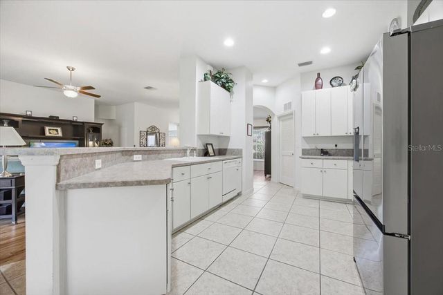 4913 RAINBOW TROUT ROAD, Tavares, FL 32778