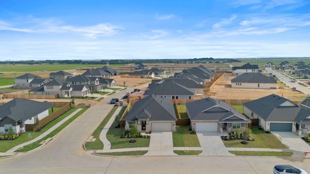 124 Coastal Prairie Drive, Waller, TX 77484