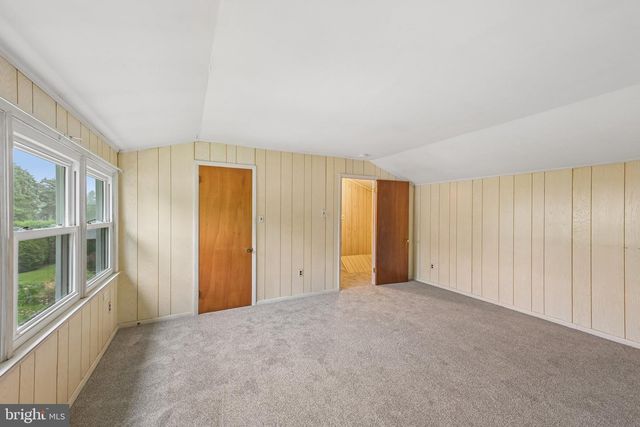 718 AGNES AVE, Morton, PA 19070