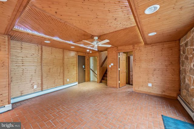 718 AGNES AVE, Morton, PA 19070