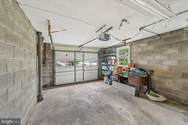 718 AGNES AVE, Morton, PA 19070