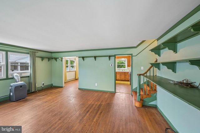 718 AGNES AVE, Morton, PA 19070
