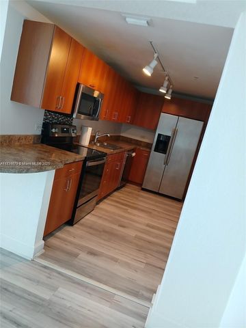 7501 E Treasure Dr 6T, North Bay Village, FL 33141