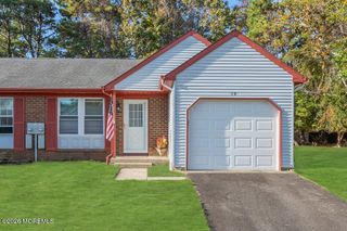 5 Winthrop Place B, Whiting, NJ 08759