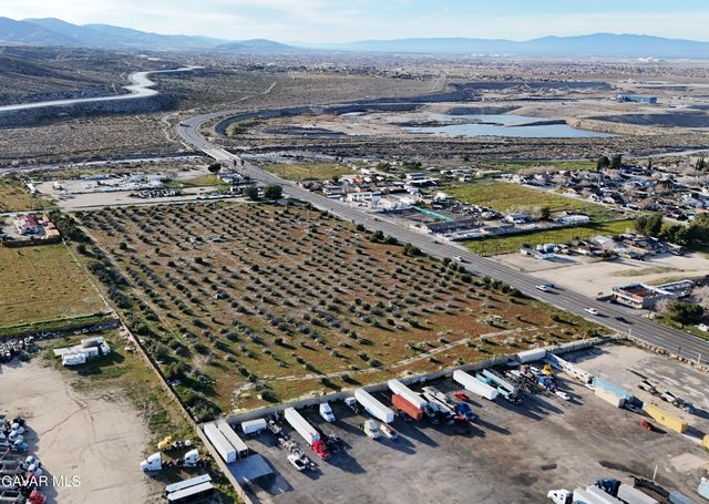 Pearblossom Hwy, Littlerock, CA 93543