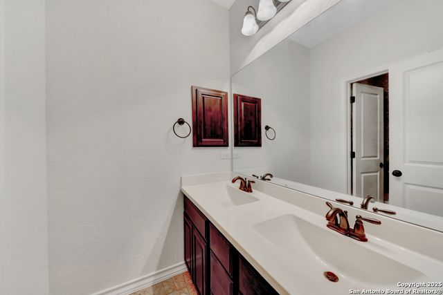 26011 Red Heron, San Antonio, TX 78261