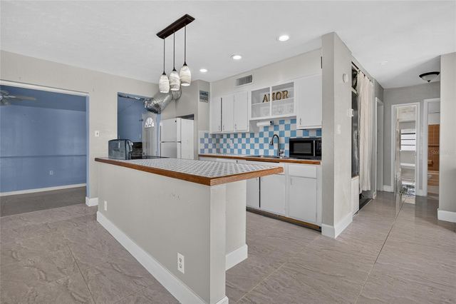 22123 BELINDA AVENUE, Port Charlotte, FL 33952