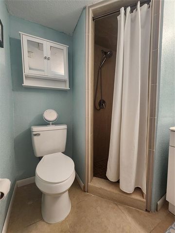 1920 E EDGEWOOD DRIVE D3, Lakeland, FL 33803