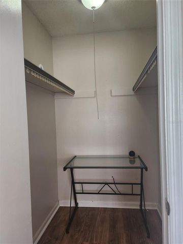 1920 E EDGEWOOD DRIVE D3, Lakeland, FL 33803