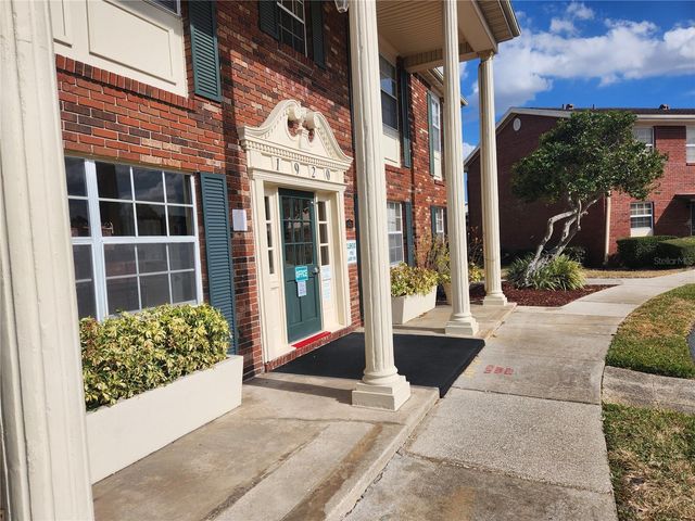 1920 E EDGEWOOD DRIVE D3, Lakeland, FL 33803