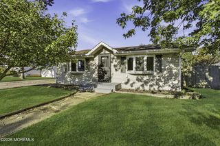 308 Tiller Avenue, Beachwood, NJ 08722