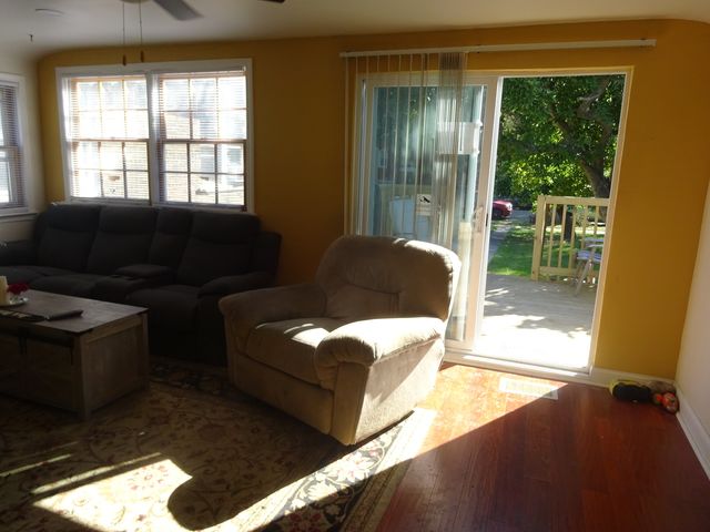 3134 N Long Avenue, Chicago, IL 60641