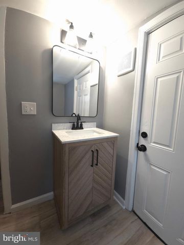 339 PINE ST, Steelton, PA 17113