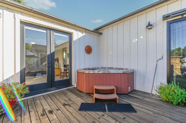 159 Stone Ridge Ct, Murphys, CA 95247