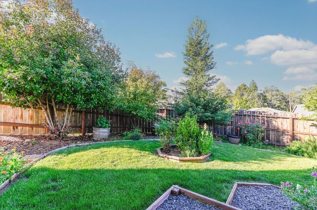 159 Stone Ridge Ct, Murphys, CA 95247