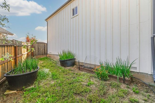 159 Stone Ridge Ct, Murphys, CA 95247