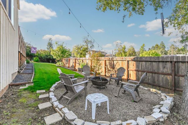 159 Stone Ridge Ct, Murphys, CA 95247