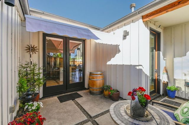 159 Stone Ridge Ct, Murphys, CA 95247