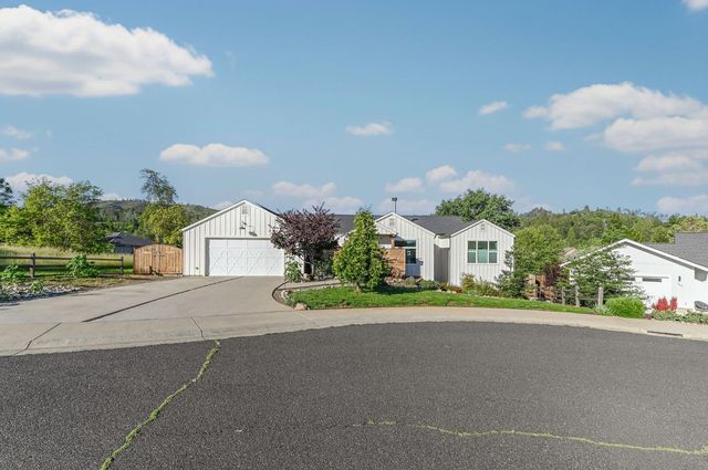 159 Stone Ridge Ct, Murphys, CA 95247