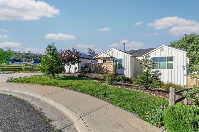 159 Stone Ridge Ct, Murphys, CA 95247