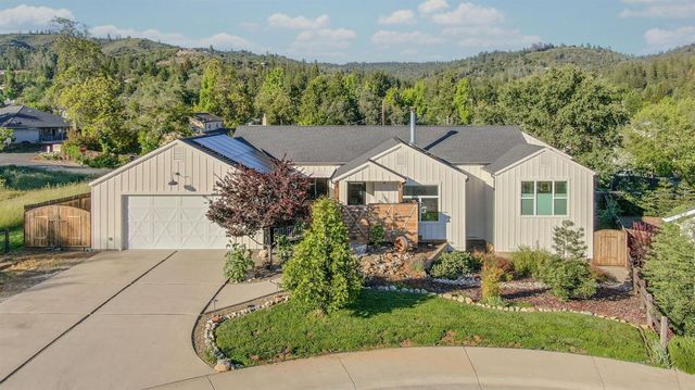 159 Stone Ridge Ct, Murphys, CA 95247