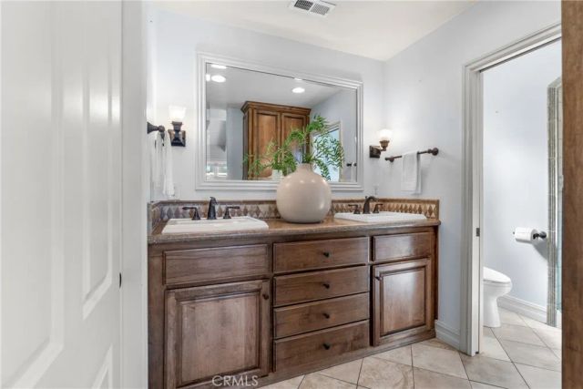 1011 N Bay Front, Newport Beach, CA 92662