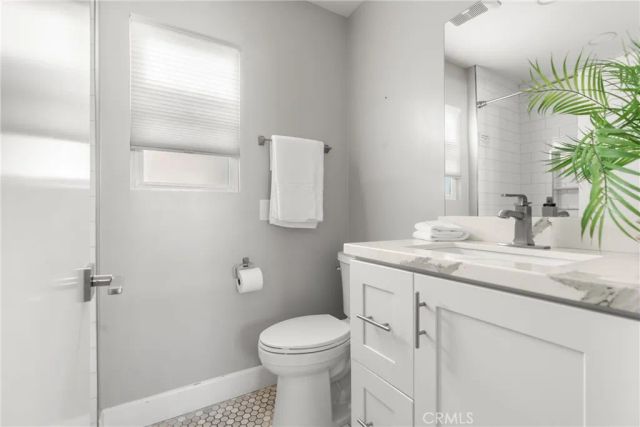 1011 N Bay Front, Newport Beach, CA 92662