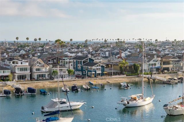 1011 N Bay Front, Newport Beach, CA 92662