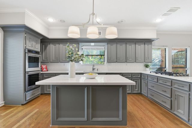 16003 Kempton Park Drive, Spring, TX 77379