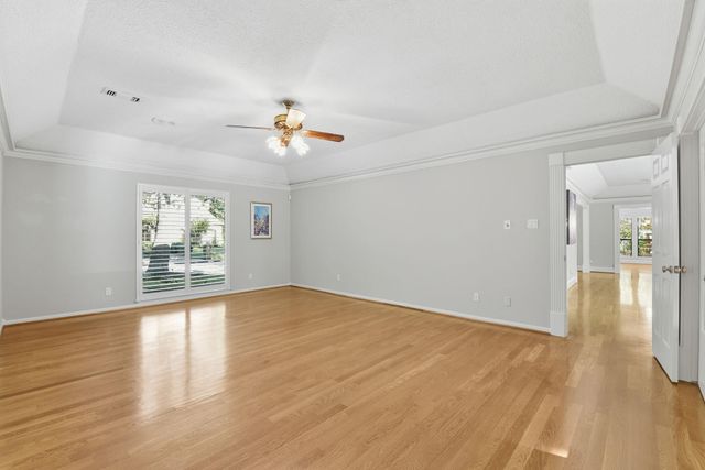 16003 Kempton Park Drive, Spring, TX 77379