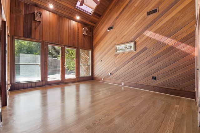 16003 Kempton Park Drive, Spring, TX 77379