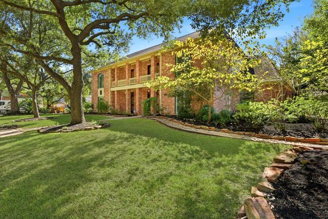 16003 Kempton Park Drive, Spring, TX 77379