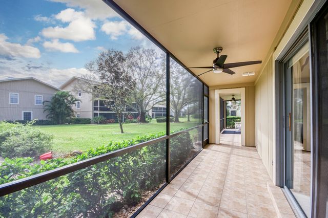 18460 SE Wood Haven Lane D, Jupiter, FL 33469
