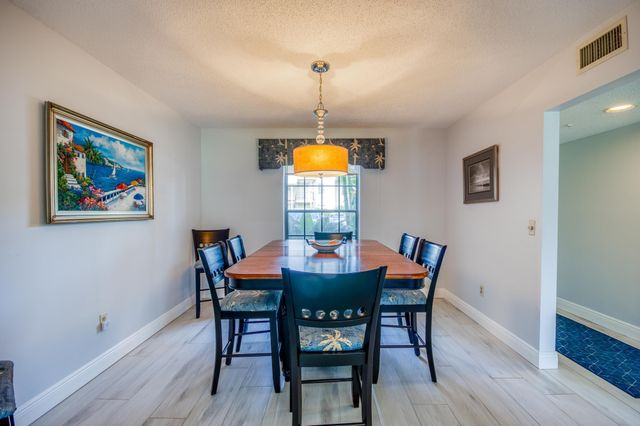18460 SE Wood Haven Lane D, Jupiter, FL 33469
