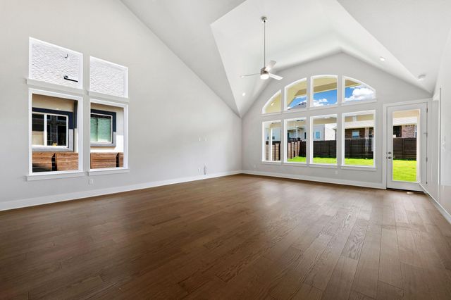 8208 Bouvreuil DR, Austin, TX 78738