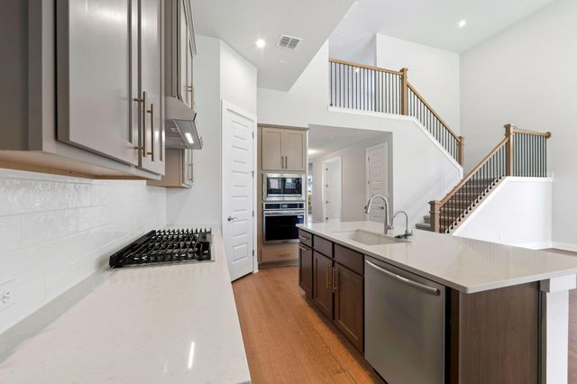 8208 Bouvreuil DR, Austin, TX 78738