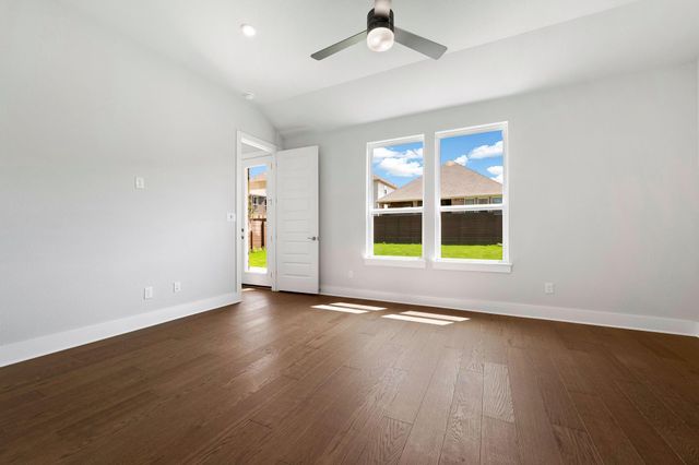 8208 Bouvreuil DR, Austin, TX 78738