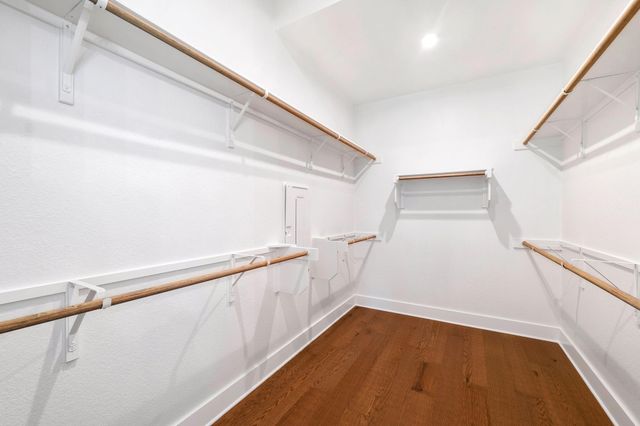 8208 Bouvreuil DR, Austin, TX 78738