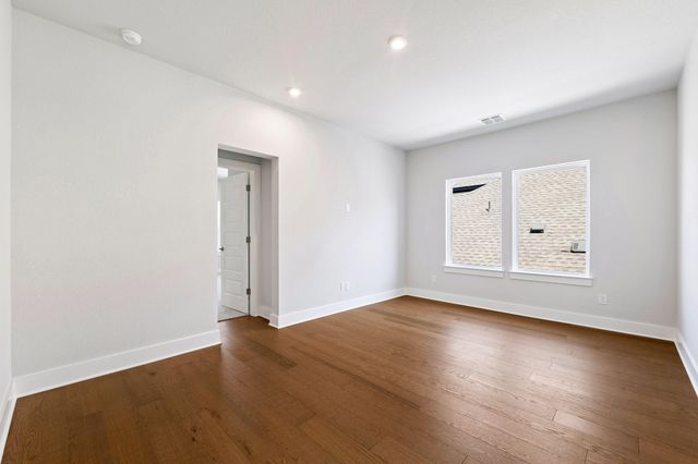 8208 Bouvreuil DR, Austin, TX 78738