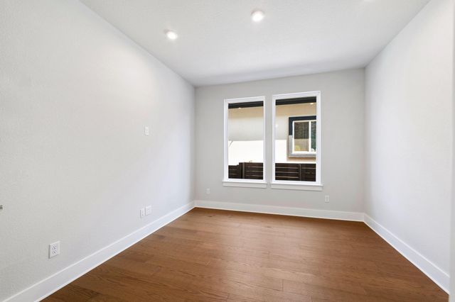 8208 Bouvreuil DR, Austin, TX 78738