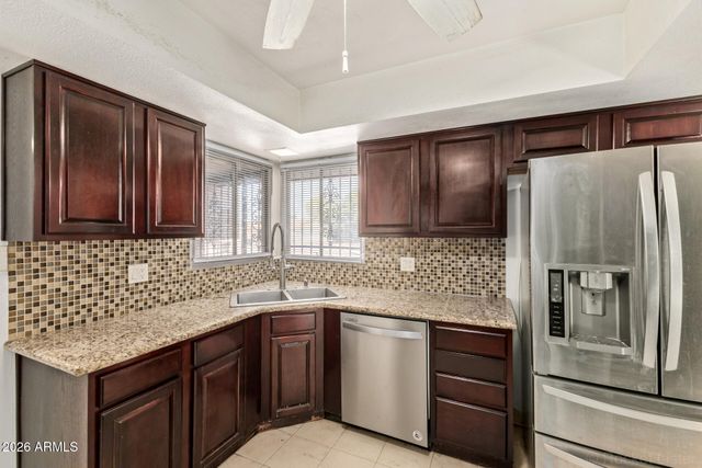 8625 E OSBORN Road, Scottsdale, AZ 85251