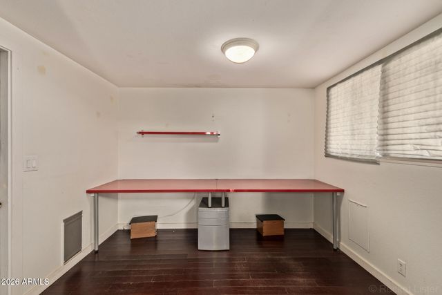 8625 E OSBORN Road, Scottsdale, AZ 85251