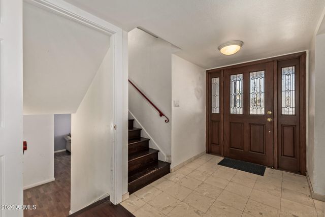 8625 E OSBORN Road, Scottsdale, AZ 85251