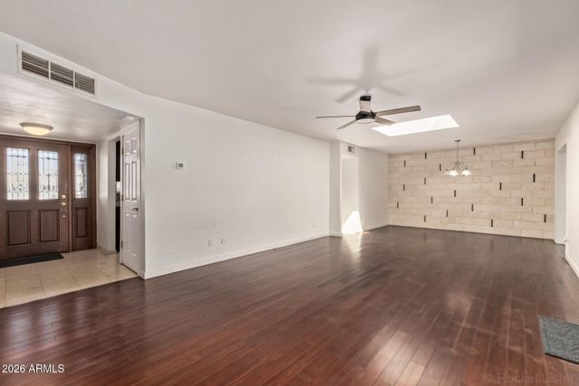 8625 E OSBORN Road, Scottsdale, AZ 85251