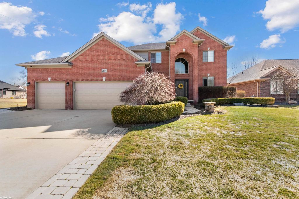 21736 Pine Cone Drive, Macomb Twp, MI 48042